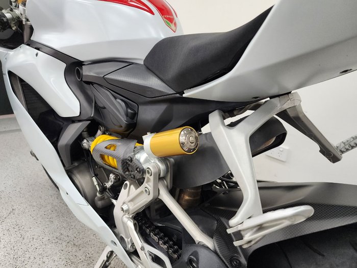 2015 DUCATI 899 PANIGALE White