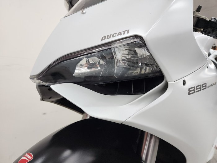 2015 DUCATI 899 PANIGALE White