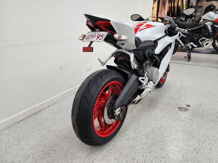2015 DUCATI 899 PANIGALE White