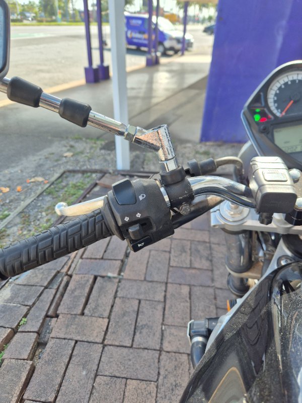 2004 Suzuki SV650 BLACK