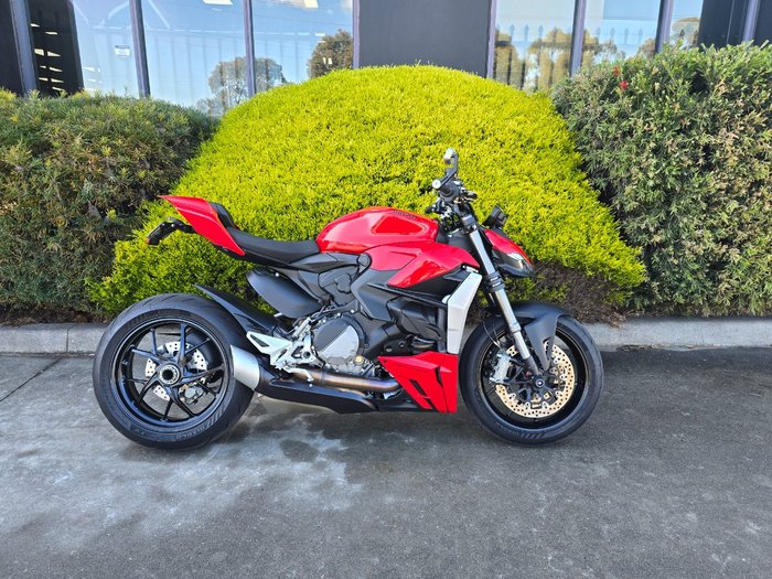 2023 DUCATI STREETFIGHTER V2 Red