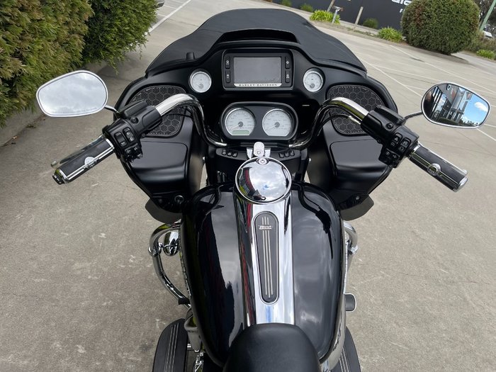 2018 HARLEY-DAVIDSON FLTRX ROAD GLIDE Black