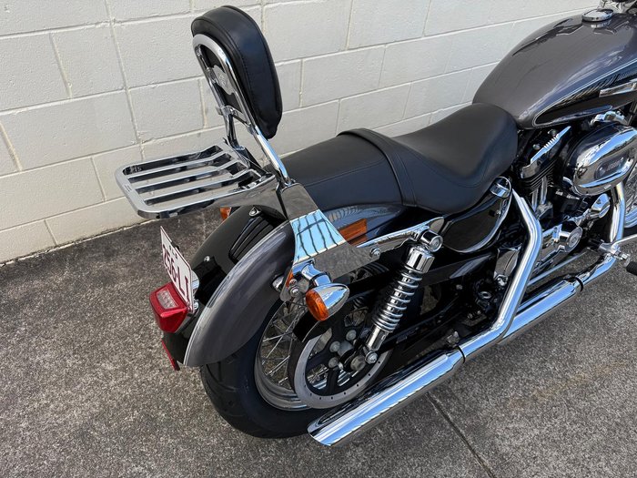 2014 Harley-Davidson 1200 Custom (XL1200C) Sportster