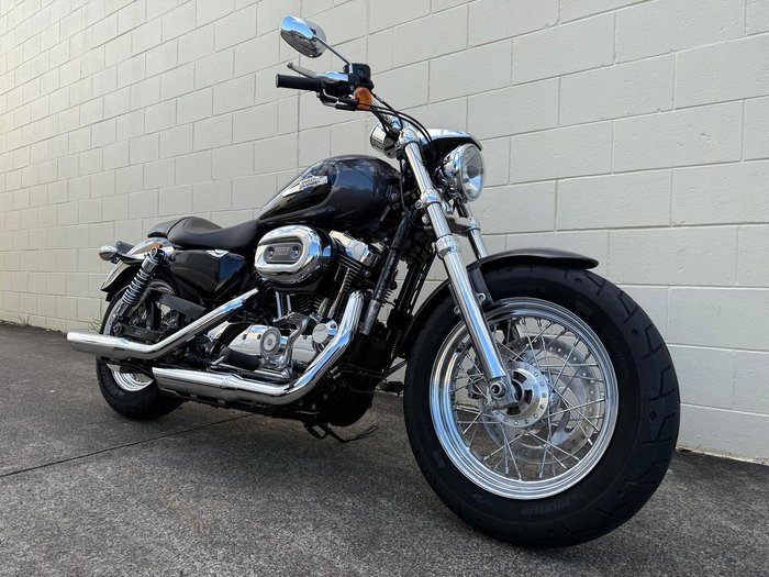 2014 Harley-Davidson 1200 Custom (XL1200C) Sportster