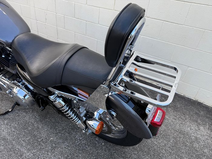 2014 Harley-Davidson 1200 Custom (XL1200C) Sportster