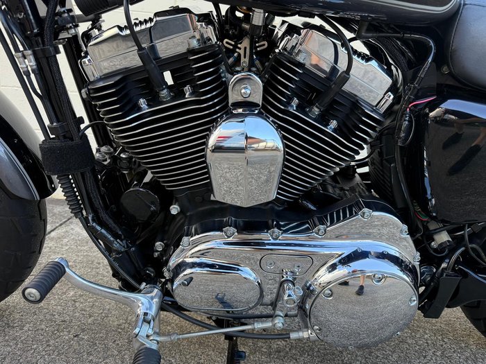 2014 Harley-Davidson 1200 Custom (XL1200C) Sportster