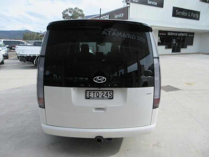 2022 Hyundai STARIA Highlander