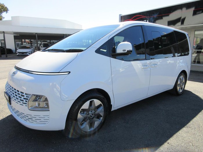 2022 Hyundai STARIA Highlander
