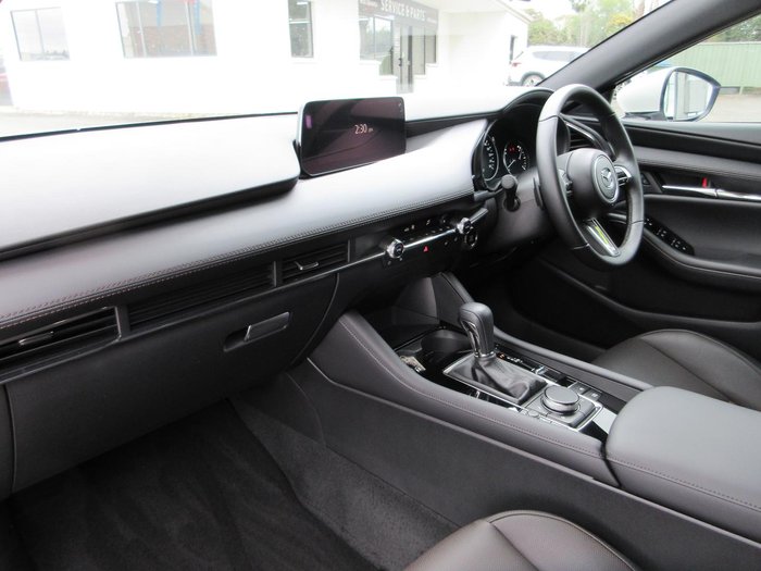 2025 Mazda 3 G25 GT