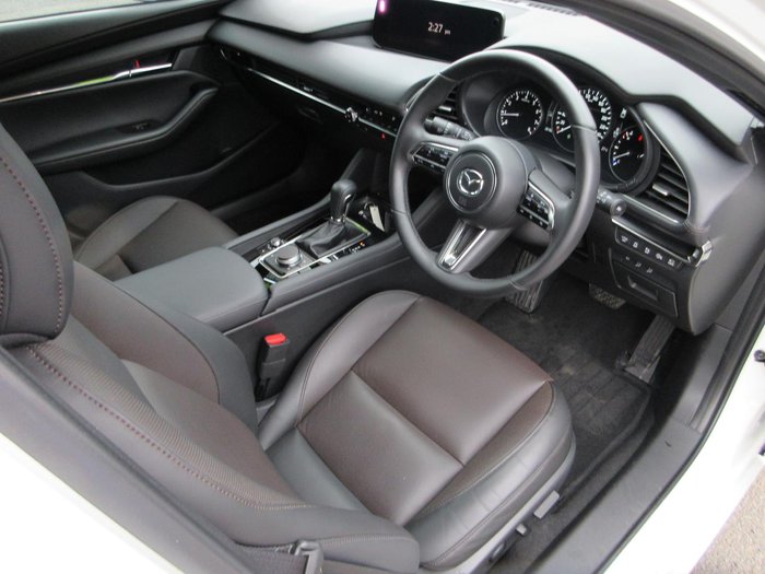 2025 Mazda 3 G25 GT