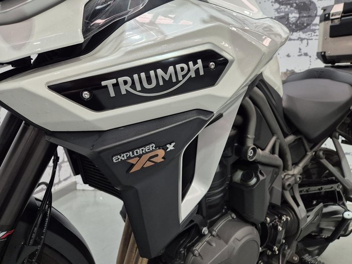 2017 Triumph Tiger Explorer XRx Tiger White