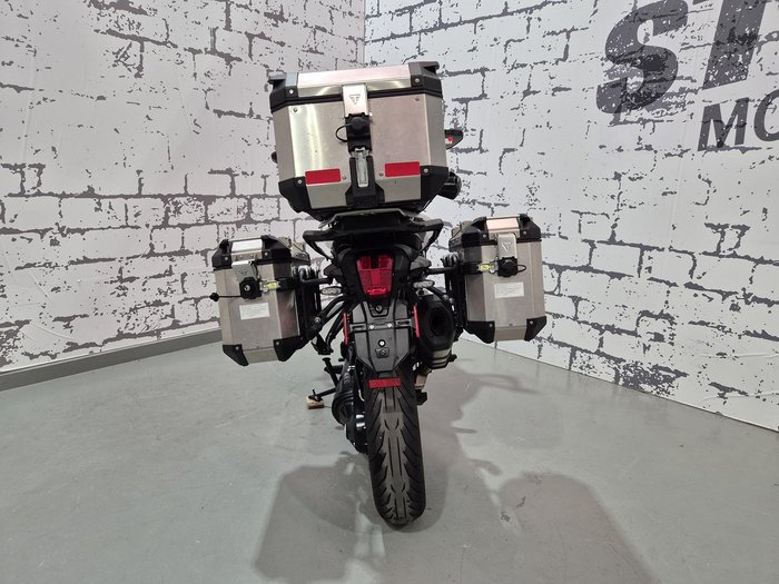 2017 Triumph Tiger Explorer XRx Tiger White