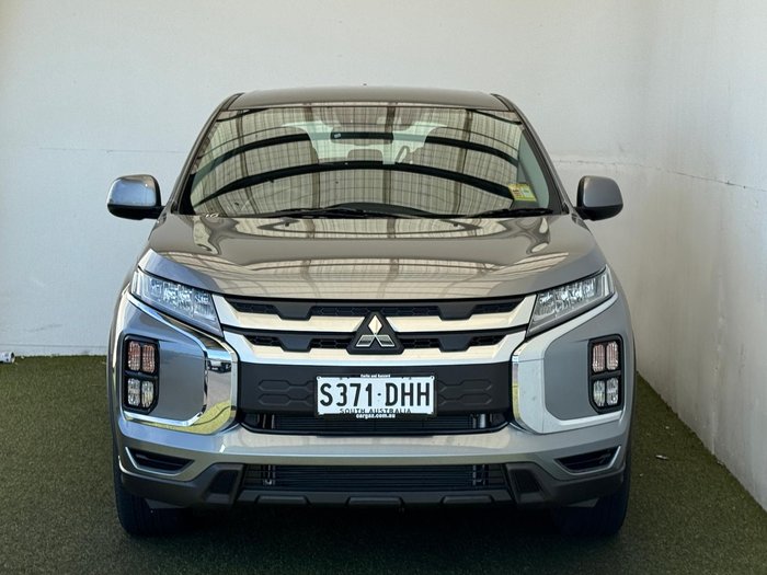 2024 Mitsubishi ASX ES
