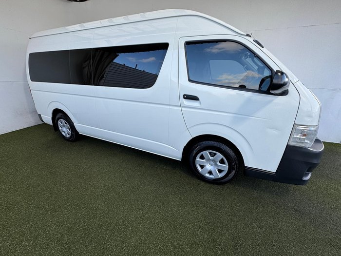 2011 Toyota Hiace Commuter