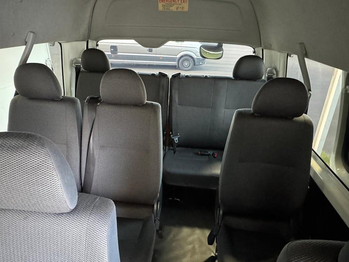 2011 Toyota Hiace Commuter