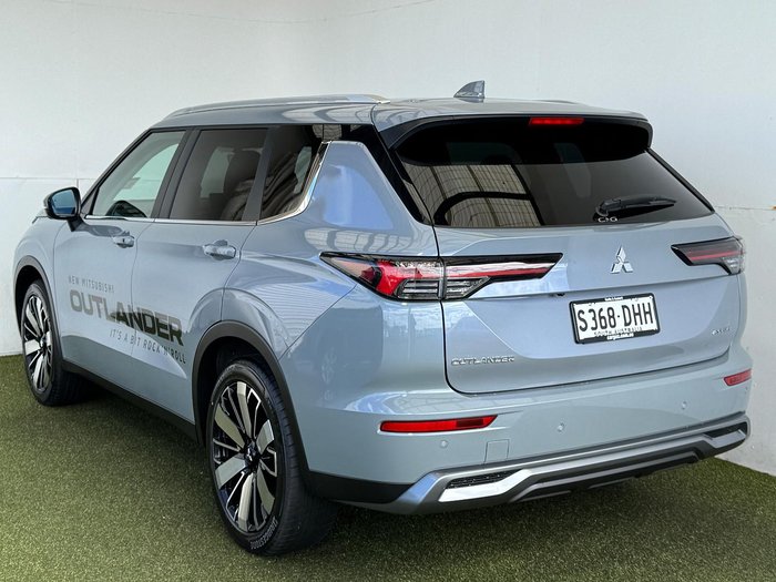 2025 Mitsubishi Outlander Aspire