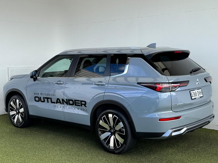 2025 Mitsubishi Outlander Aspire