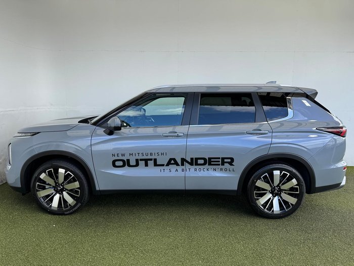 2025 Mitsubishi Outlander Aspire