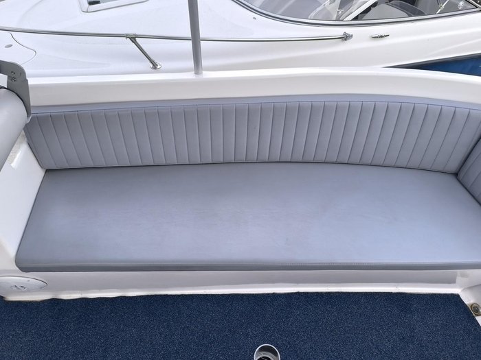 2015 DELTACRAFT Half Cabin Cruiser