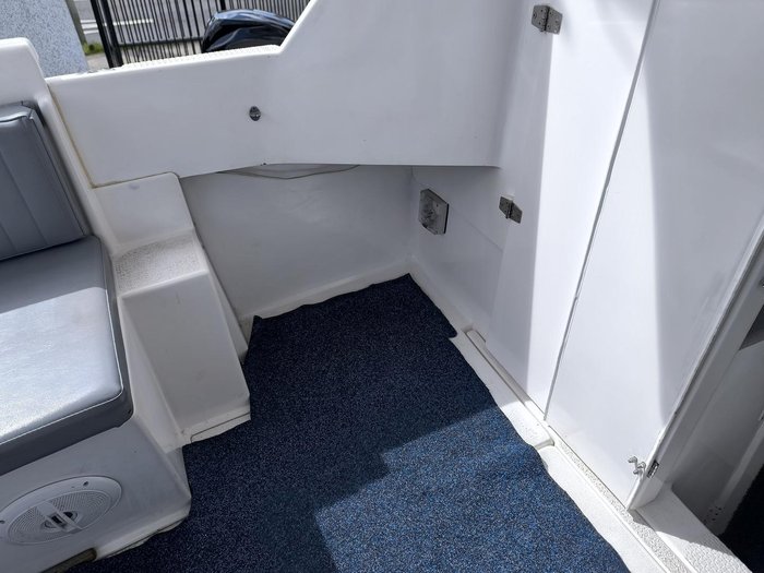 2015 DELTACRAFT Half Cabin Cruiser