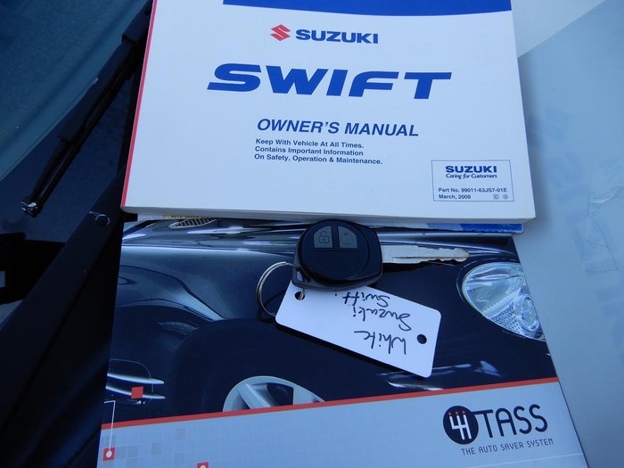 2009 Suzuki Swift RS415 White