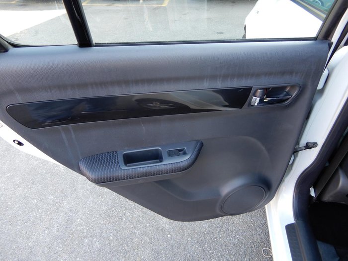2009 Suzuki Swift RS415 White