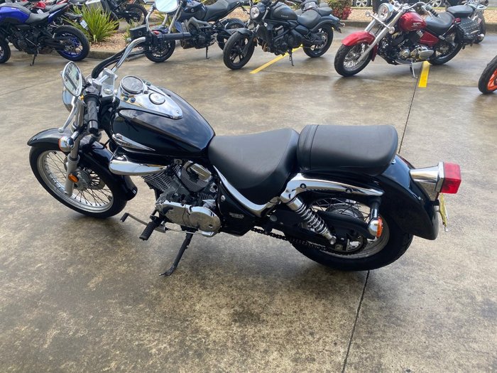 2015 Suzuki VL250 (LC250 INTRUDER) BLACK