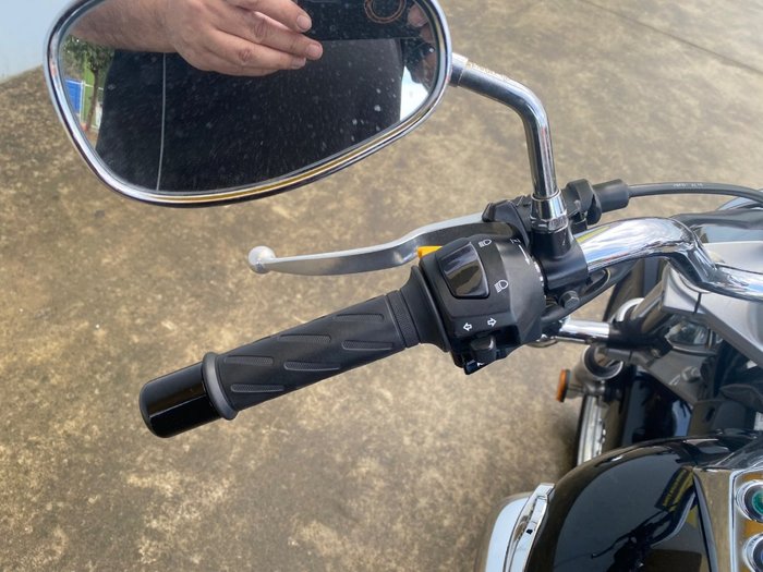 2015 Suzuki VL250 (LC250 INTRUDER) BLACK