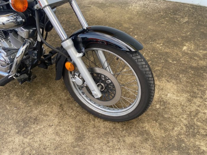 2015 Suzuki VL250 (LC250 INTRUDER) BLACK