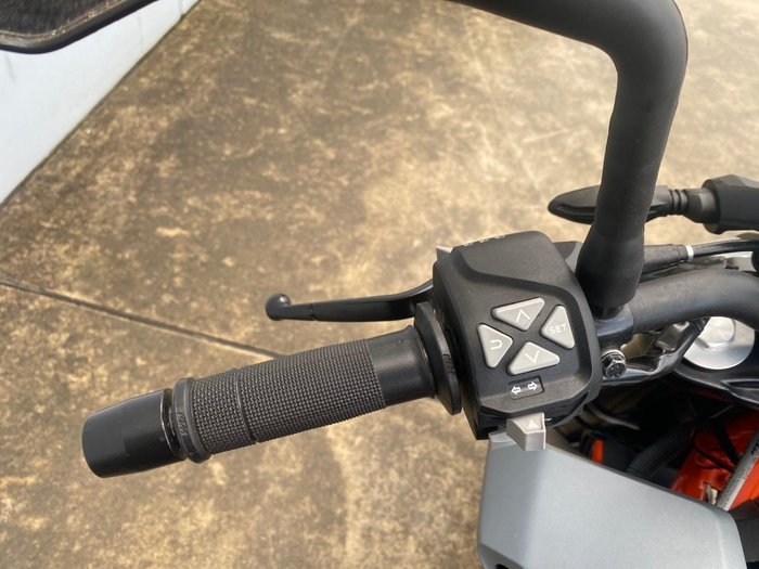 2021 Ktm 390 DUKE Silver