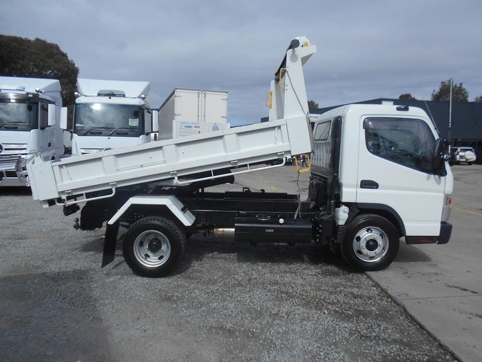 2022 Fuso Canter 815 Wide FUSO 815 FACTORY TIPPER WHITE