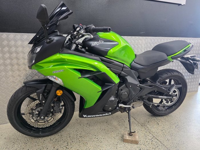 2013 Kawasaki NINJA 650L GREEN