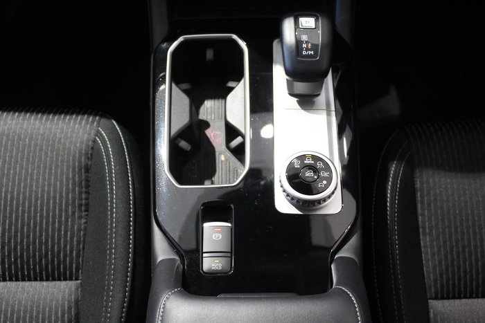 2025 Mitsubishi Outlander LS
