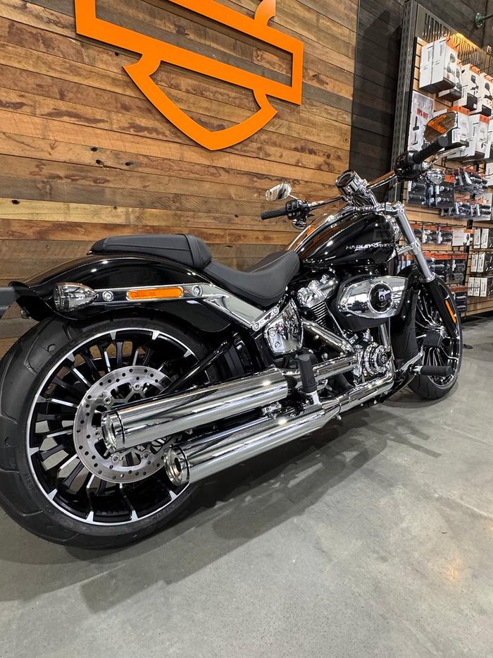 2025 Harley-Davidson Breakout 117 (FXBR) Softail Black