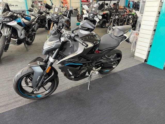 2024 CFMOTO 450NK NK Black