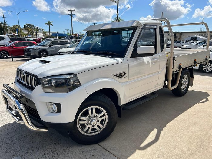 2021 Mahindra PIK-UP S6+ 4x2 Arctic White