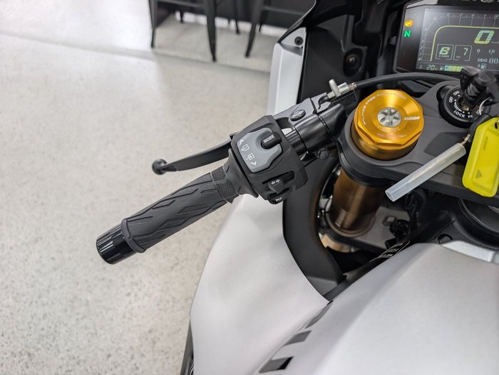 2024 Suzuki GSX-R1000R Silver