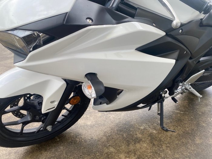 2017 Yamaha YZF-R3 White