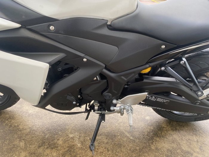 2017 Yamaha YZF-R3 White