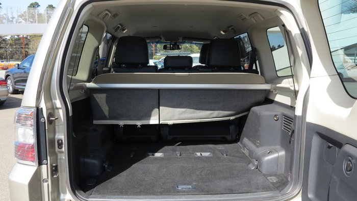 2014 Mitsubishi Pajero VR-X NW MY14 4X4 Dual Range Ironbark