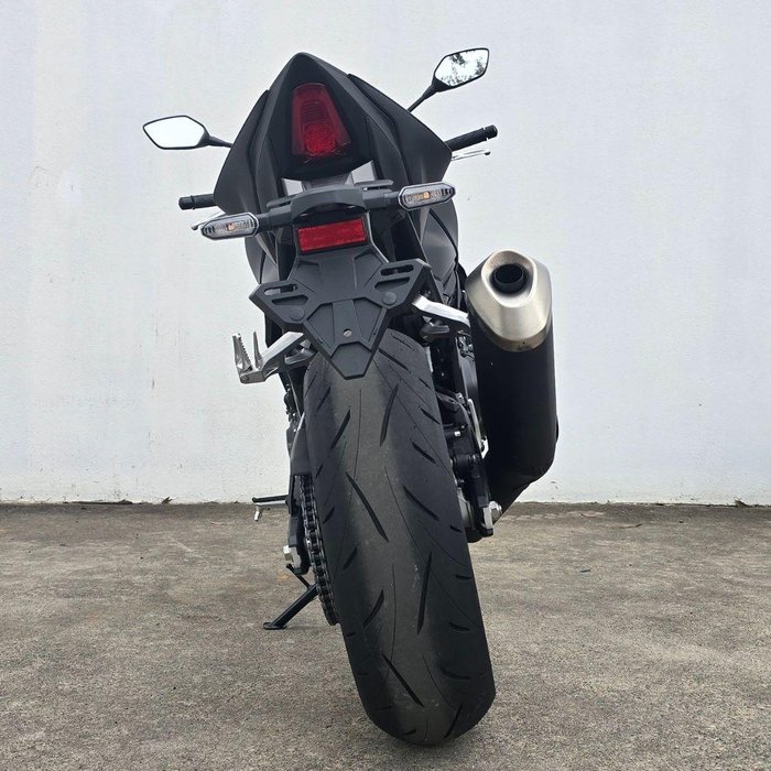 2025 Honda CB1000 Hornet SP CB Black