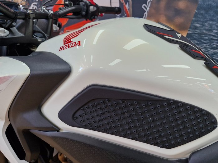 2014 Honda CB500F WHITE