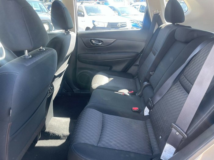 2020 Nissan X-TRAIL ST