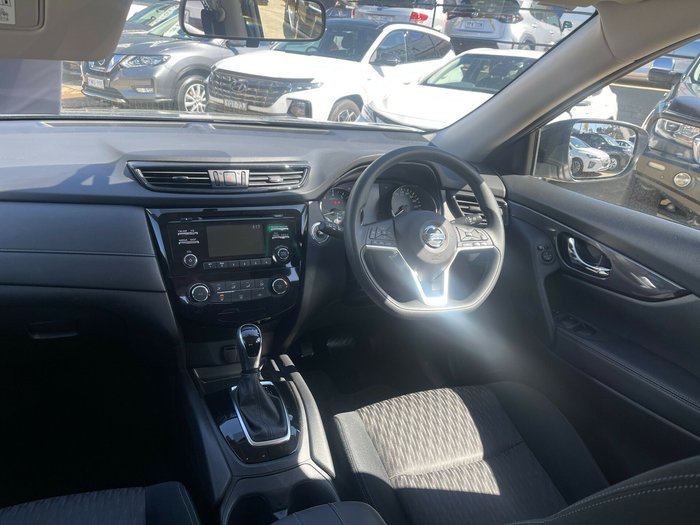 2020 Nissan X-TRAIL ST