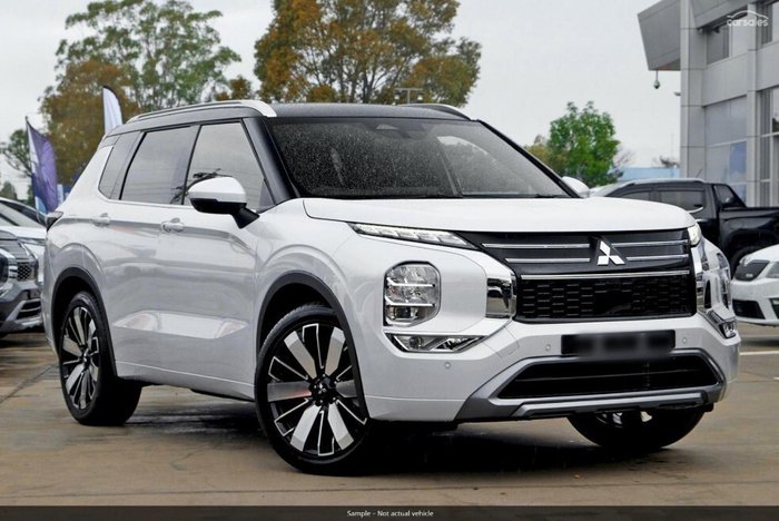 2025 Mitsubishi Outlander Tourer
