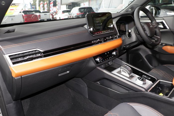 2025 Mitsubishi Outlander PHEV Exceed Tourer ZM MY24 AWD Sterling Silver with Black Mica Roof