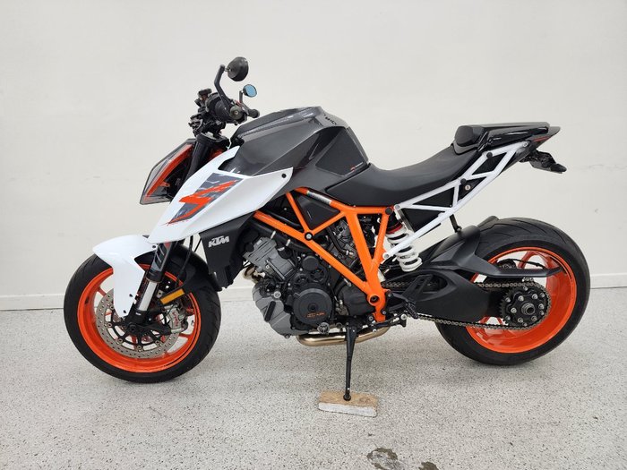 2018 Ktm 1290 SUPER DUKE R White