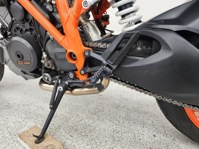 2018 Ktm 1290 SUPER DUKE R White