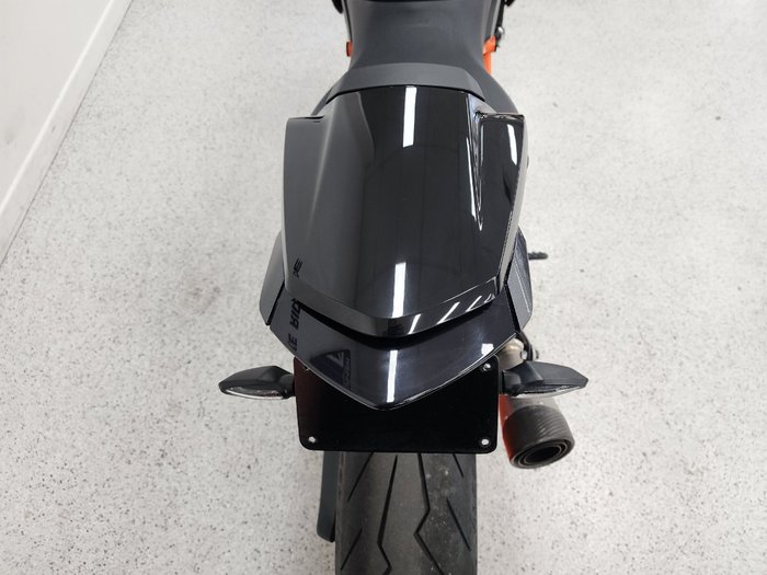 2018 Ktm 1290 SUPER DUKE R White