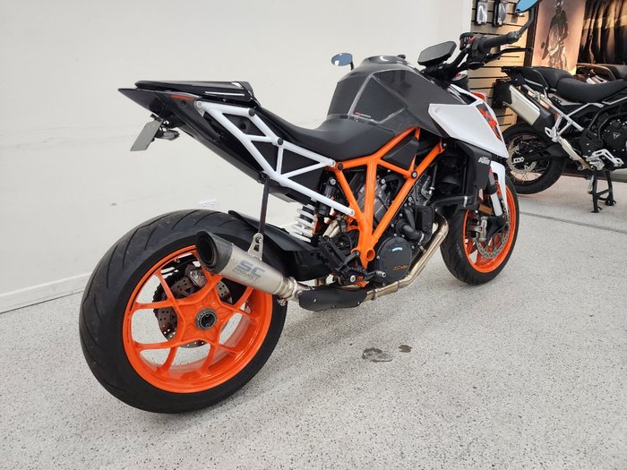 2018 Ktm 1290 SUPER DUKE R White